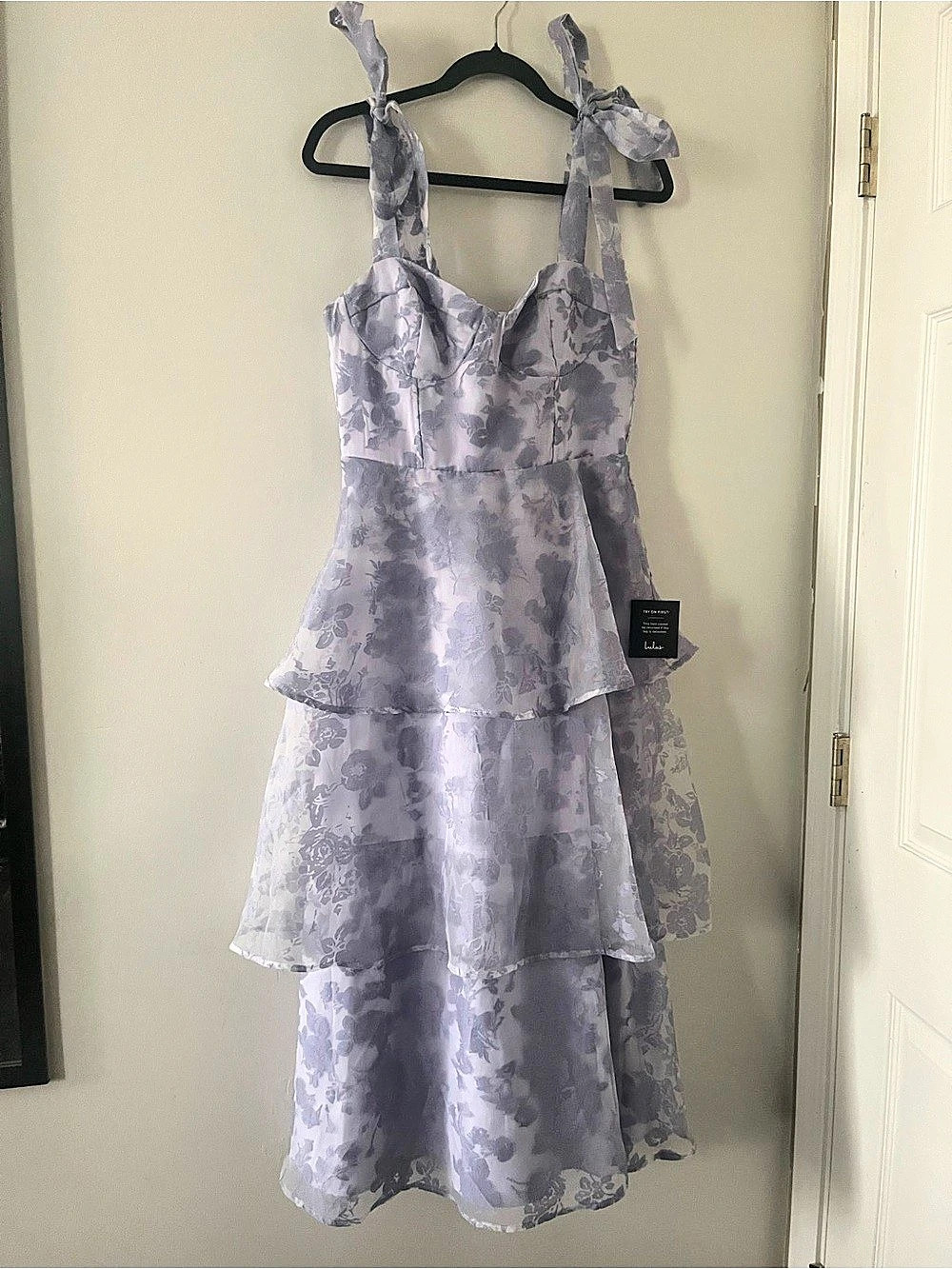 NWT Lulus Lavender Floral Jacquard Tiered Bustier Midi Dress Medium Wedding